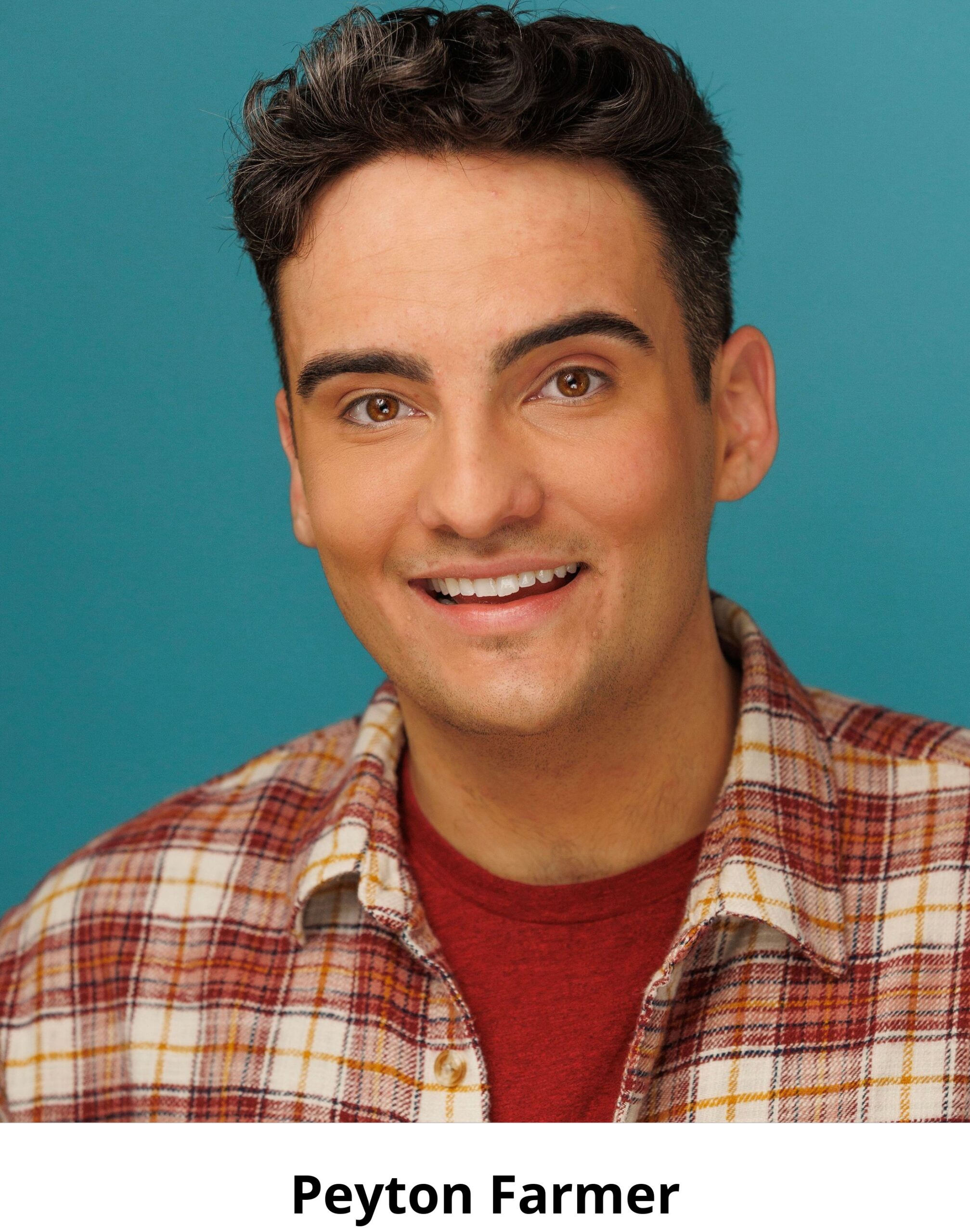 Peyton Farmer smiling commercial headshot